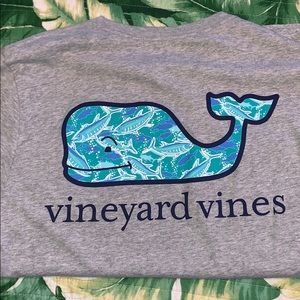 Vineyard Vines T-shirt